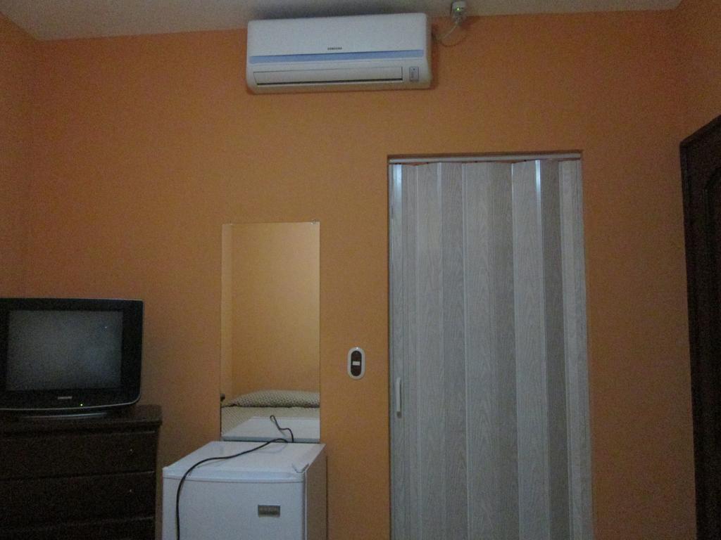 Hotel San Luis Managua Habitación foto